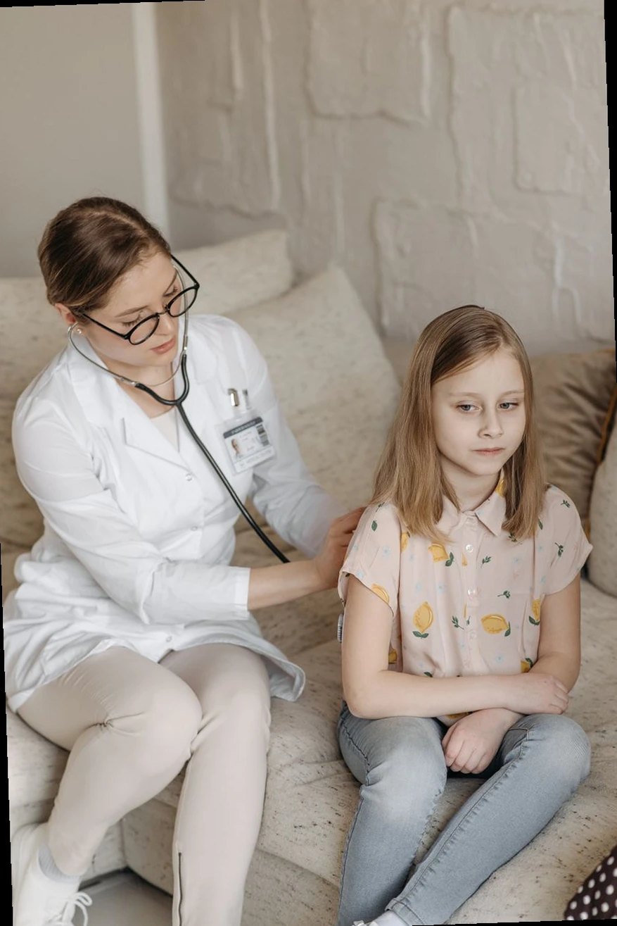 administración de medicamento a niños en casa