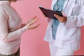 consulta médica sobre efectos secundarios